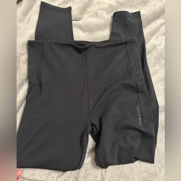 Fabletics Pants - Fabletics relax leggings.